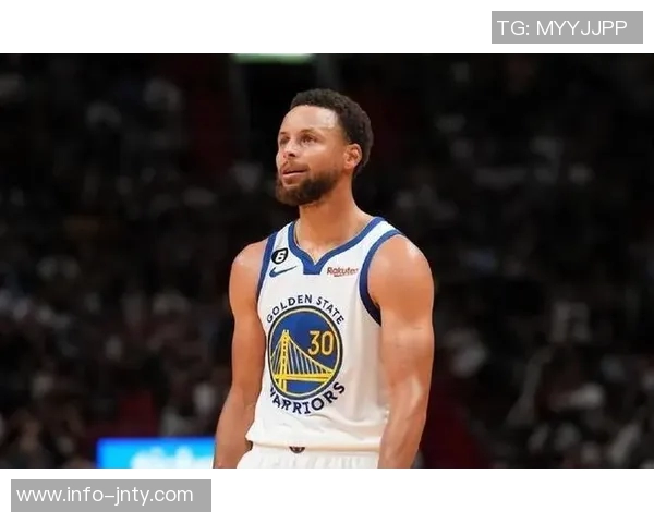 小鬼克尼佩尔次节狂砍14分4板助队追分半场数据亮眼表现引关注