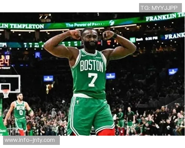 杰伦布朗坦言外界压力巨大一场失利便引发交易传闻 杰伦布朗坦言外界压力巨大一场失利便引发交易传闻