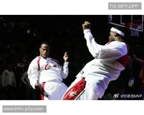 詹姆斯与达蒙琼斯早已断交赌球案诉讼引发关注 詹姆斯与达蒙琼斯早已断交赌球案诉讼引发关注