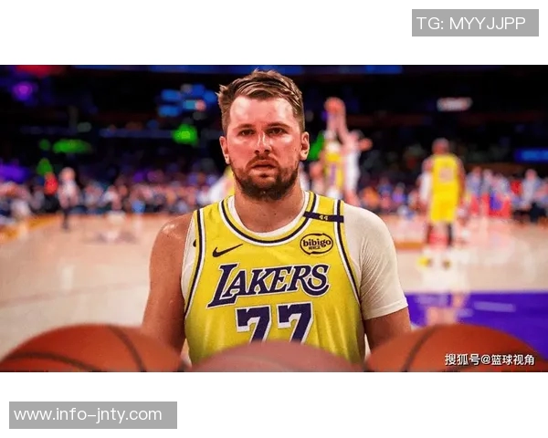 夸梅谈东契奇防守问题称与乔丹科比同场让我有些被惯坏了