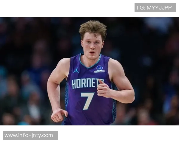 克尼佩尔下半场发力砍下15分全场三分命中率高达55助球队取胜