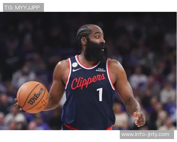 哈登谈防守稳固如何改变局面并增强球队信心的秘诀 哈登谈防守稳固如何改变局面并增强球队信心的秘诀